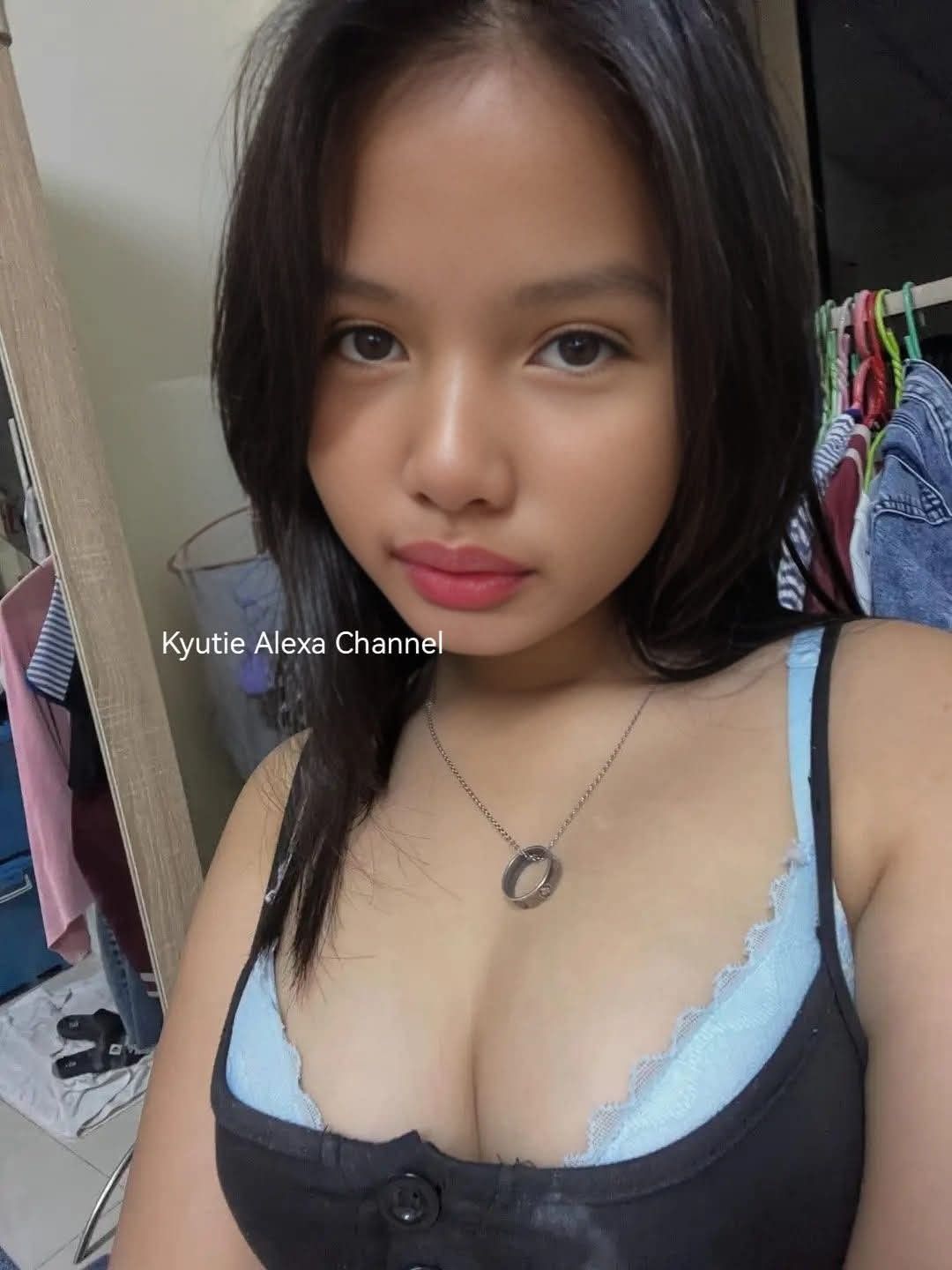 Video Viral Terbaru Terbaru 2025 Indonesia Bibirmu Menarik Nafasku Tutorial Top Global