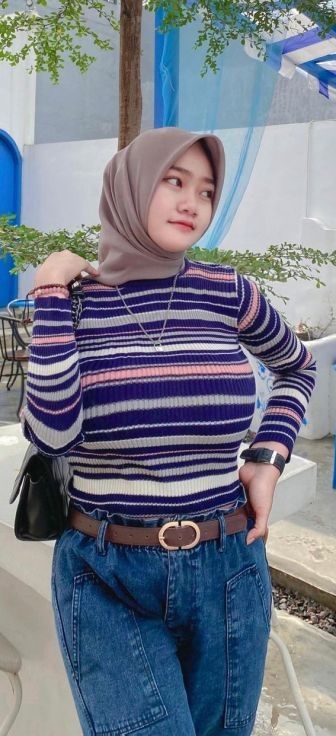 SMP Viral Si Cantik Hijaber Masih Polos Minta Di Cr0tin Muka Kalo Di Dalam Takut Hamil