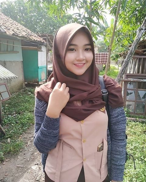 Video Abg SMA Viral Barat Terbaru Indo 2026 Seragam Pramuka Ukhti Yang Masih Horeg dan Bogem Jadi Pusat Perhatian Top 10 Global Trending